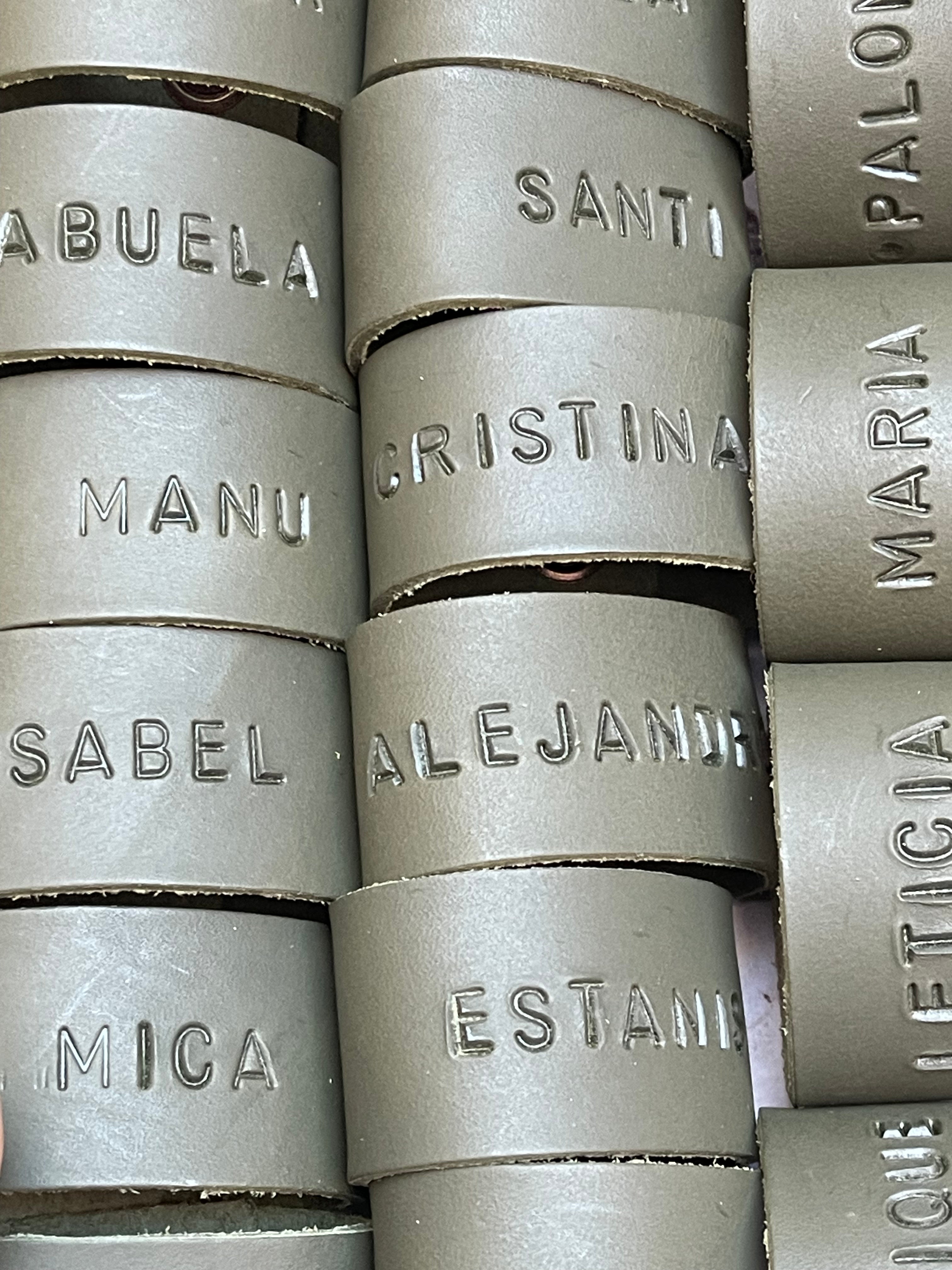 Argola de Guardanapo Personalizada em Couro com Gravação Manual