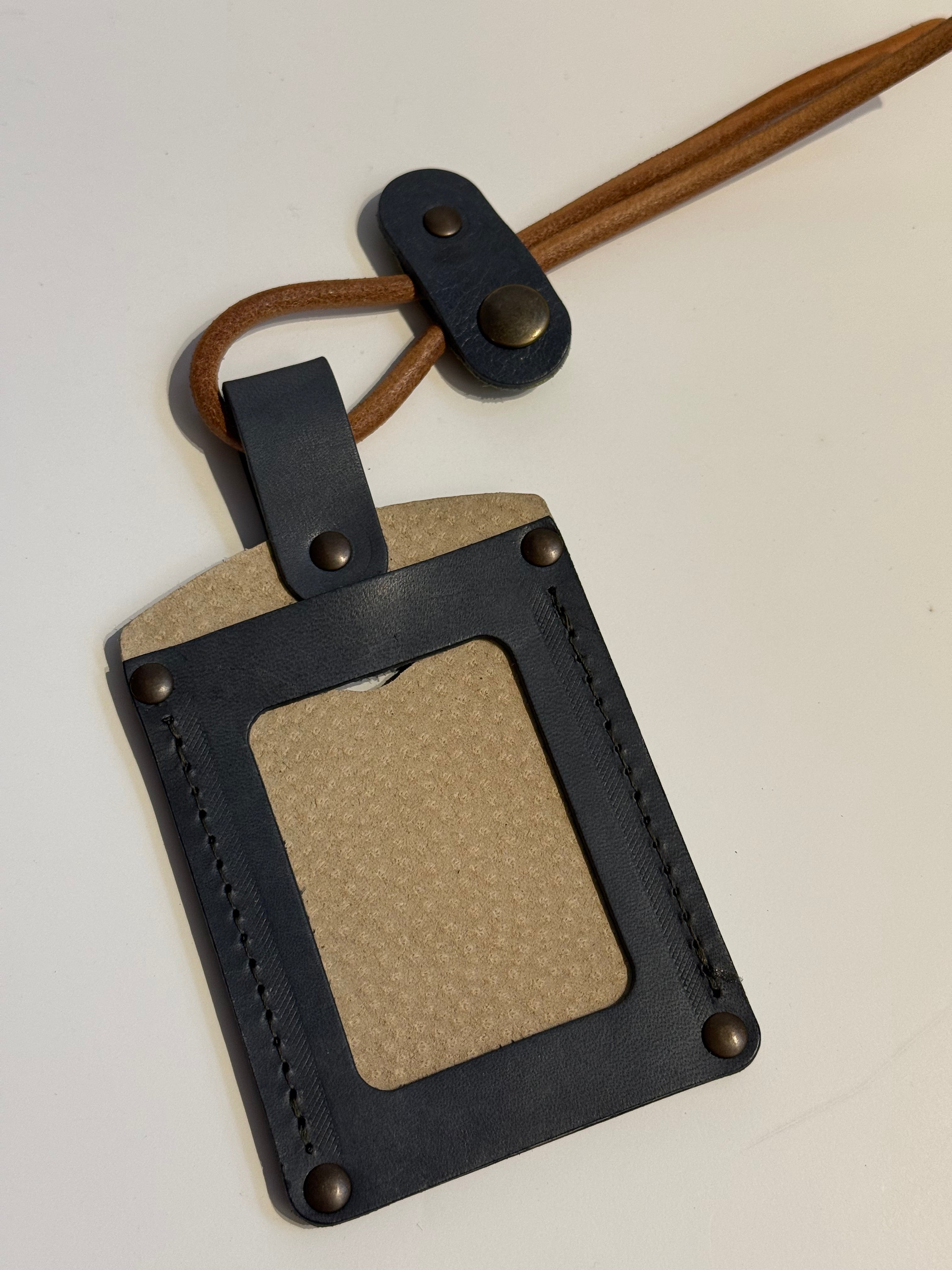 Handmade Leather Card Holder | Customizable Luggage Tag