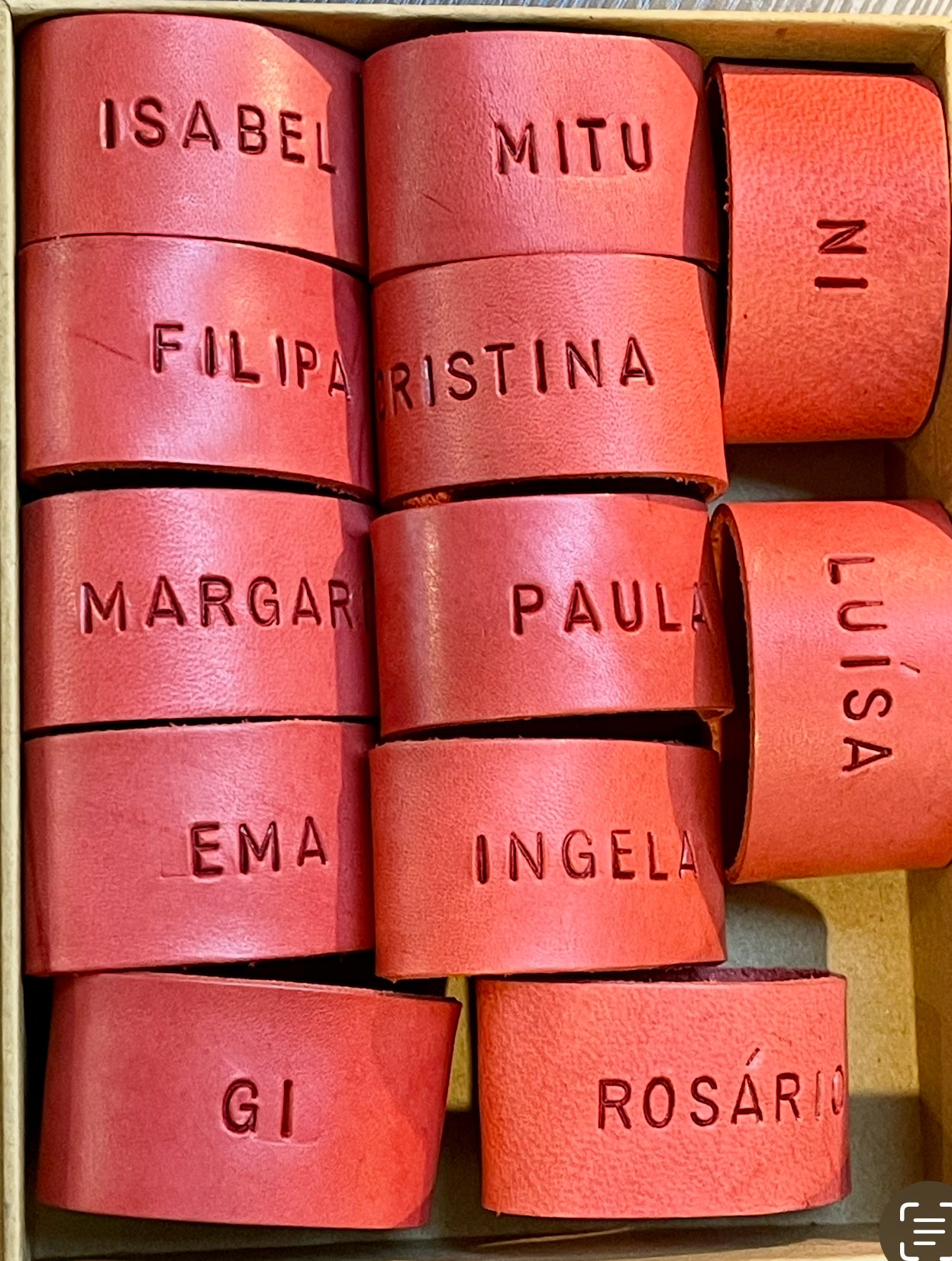 Argola de Guardanapo Personalizada  em Couro com Gravação Manual