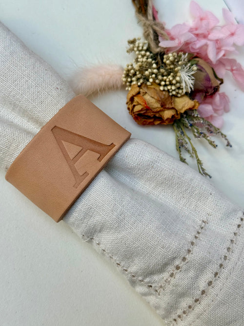 Argolas de guardanapo em Couro Personalizadas com Monograma