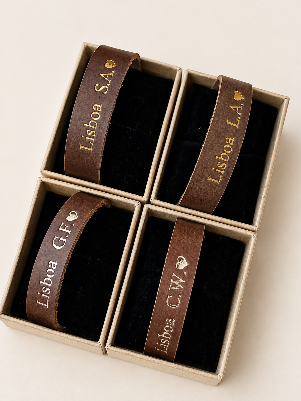 Pulsera para Hombre o Mujer de Cuero Personalizada – Crea Tu Pieza Única