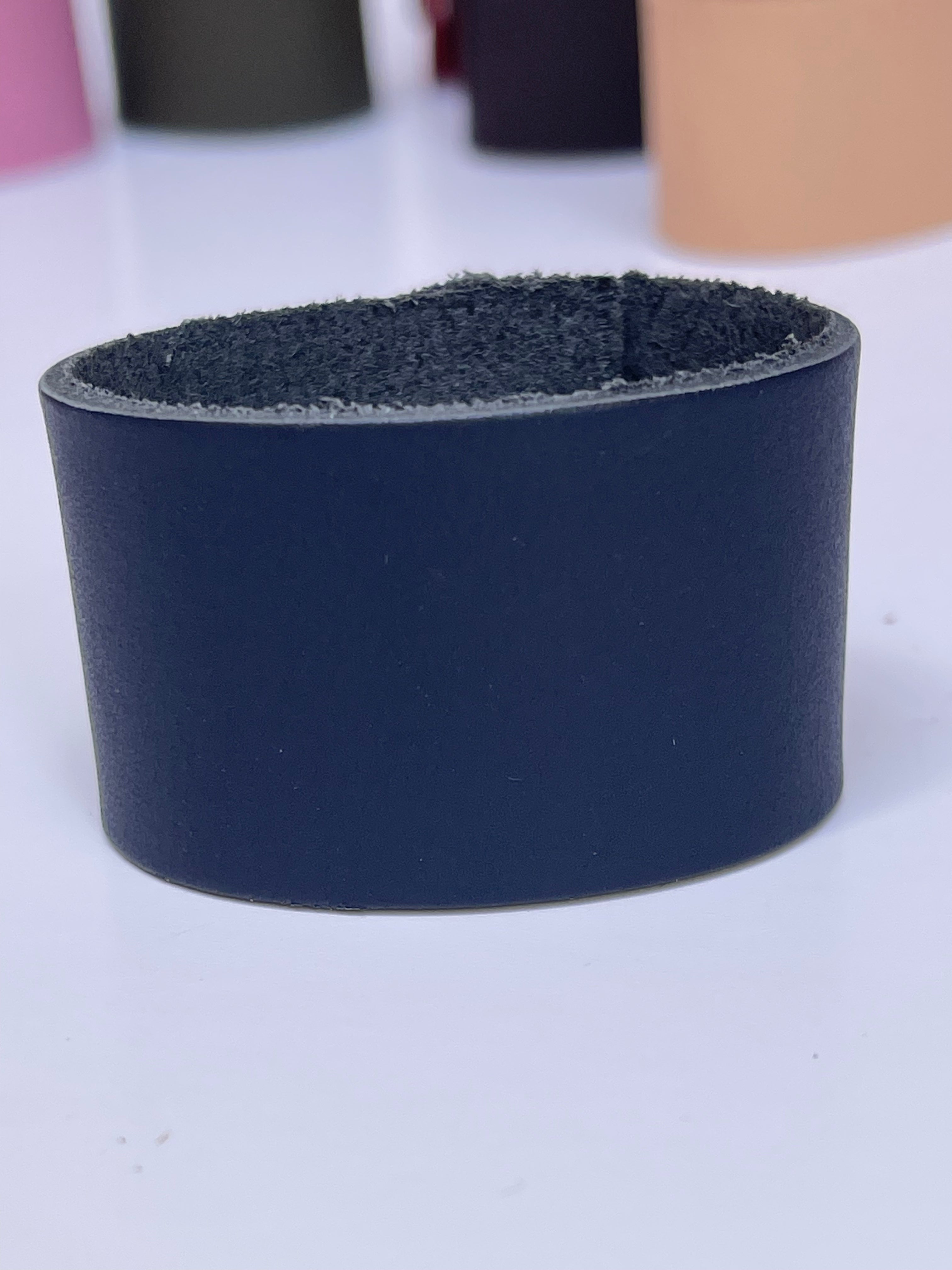 Ronds de serviette en cuir uni