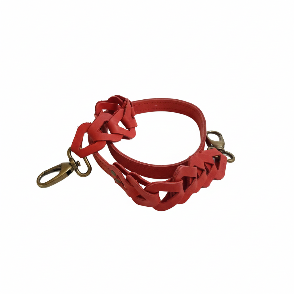 Alça em Pele Vermelha - Fundo Branco