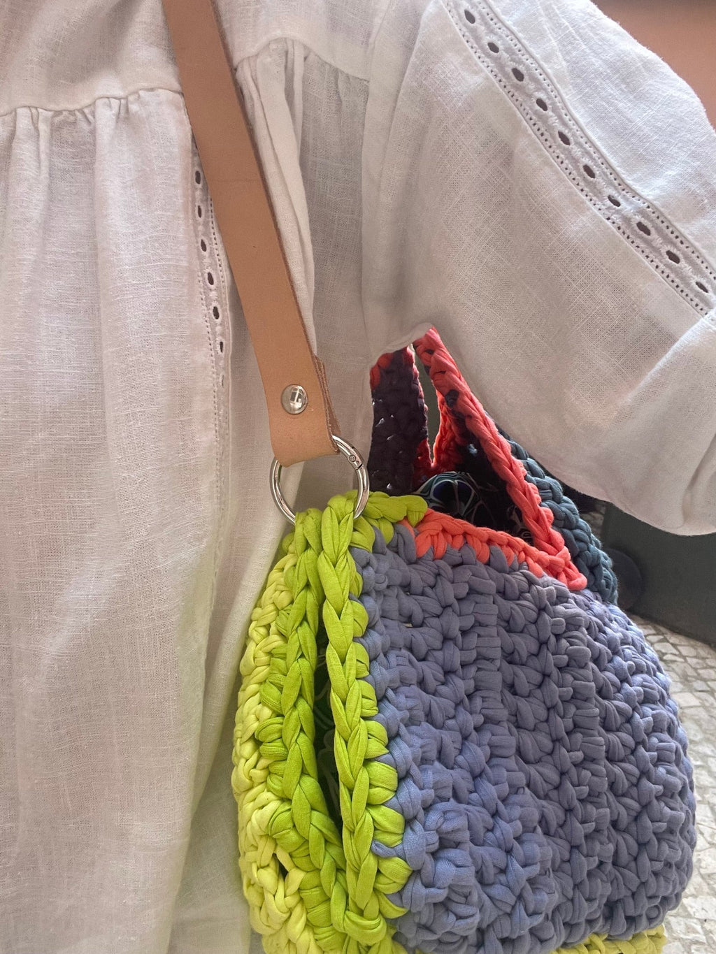 Mala Crochet Artesanal Neon Twist - Couragem