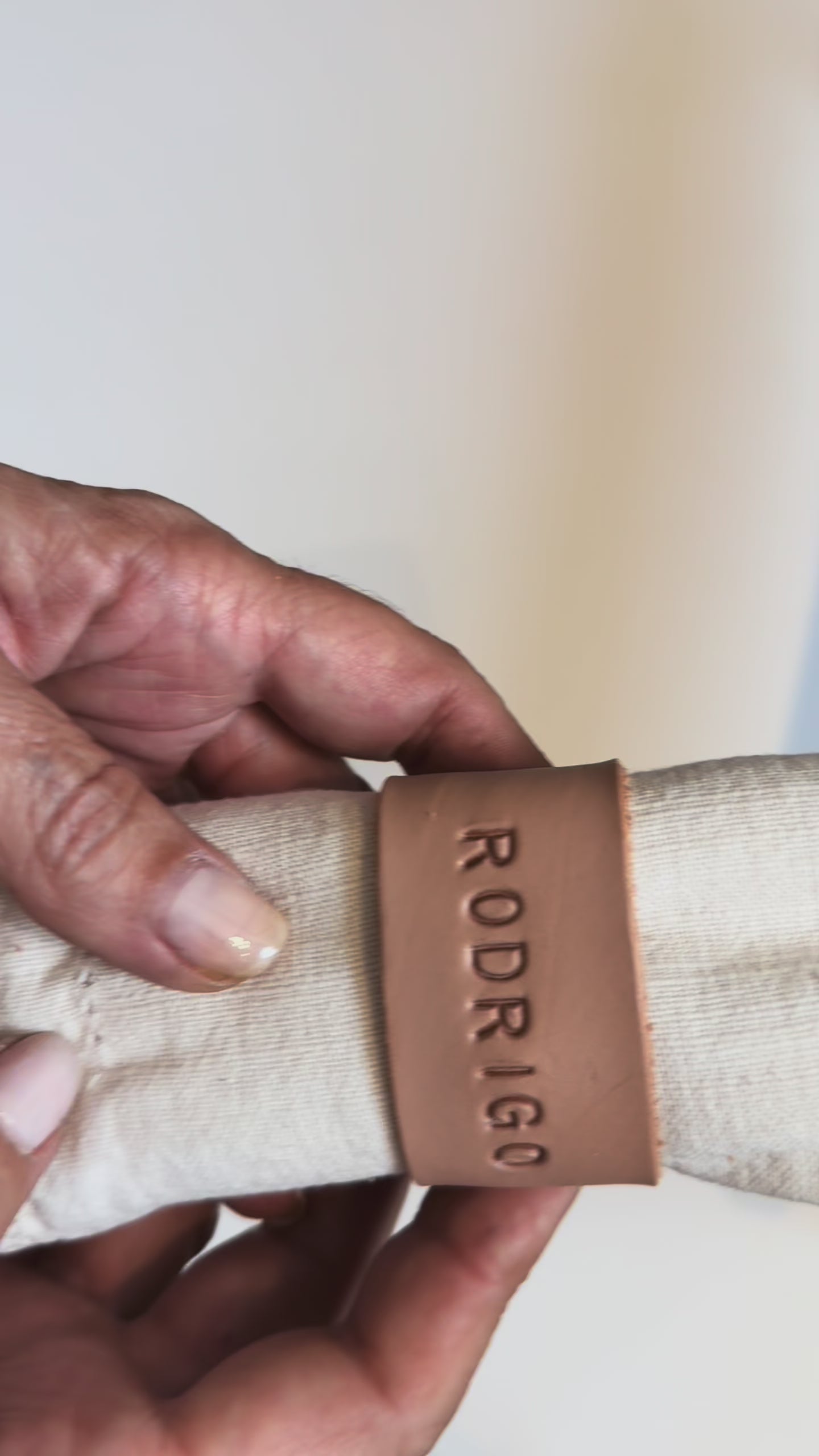 Anneau de Serviette Personnalisé en Cuir avec Gravure Manuelle