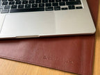 Tapete em Couro para Secretária Personalizado - Couragem Leather Studio