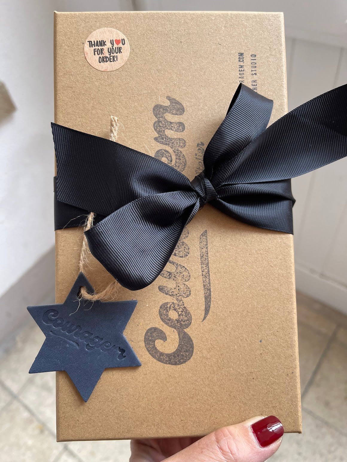 Caixa Embalagem para Presente - Couragem