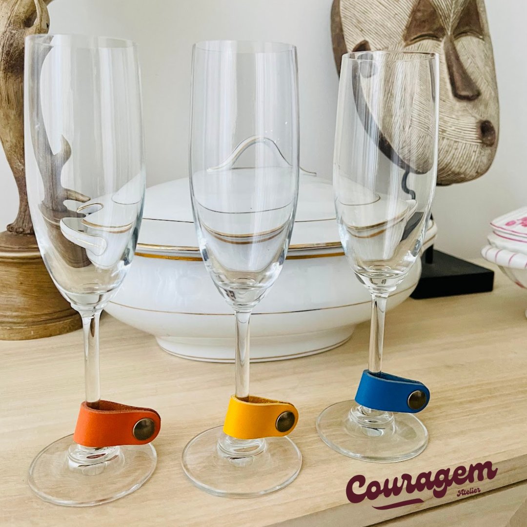 Marcadores de Copos em Couro - Couragem