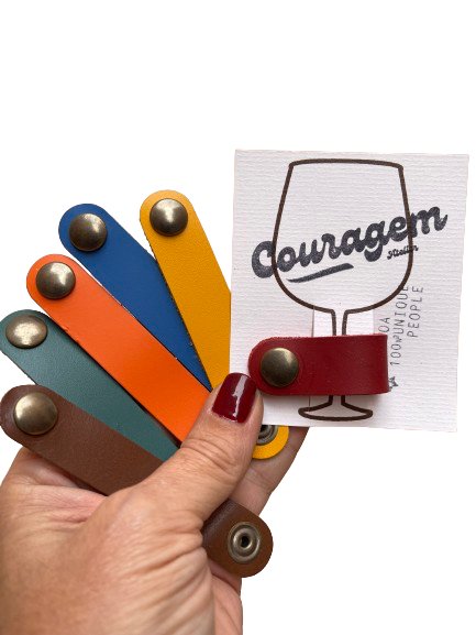 Marcadores de Copos em Couro - Couragem